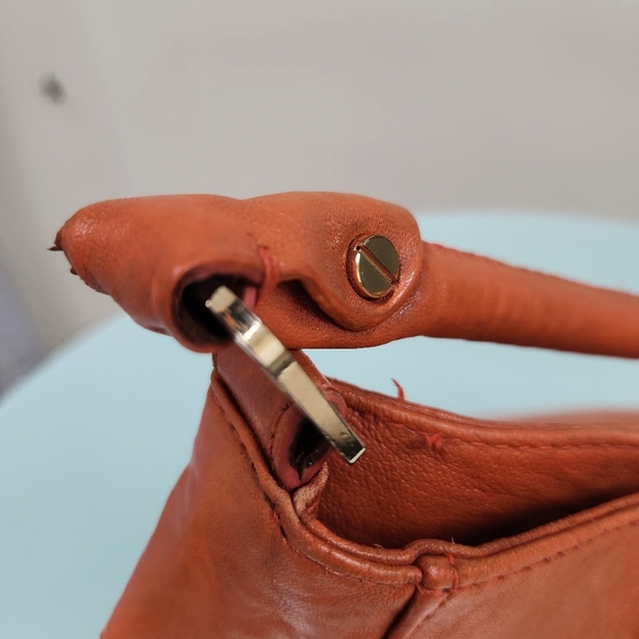 Tory Burch Women's Orange Flats with Gold Accent - Picture 12 of 12